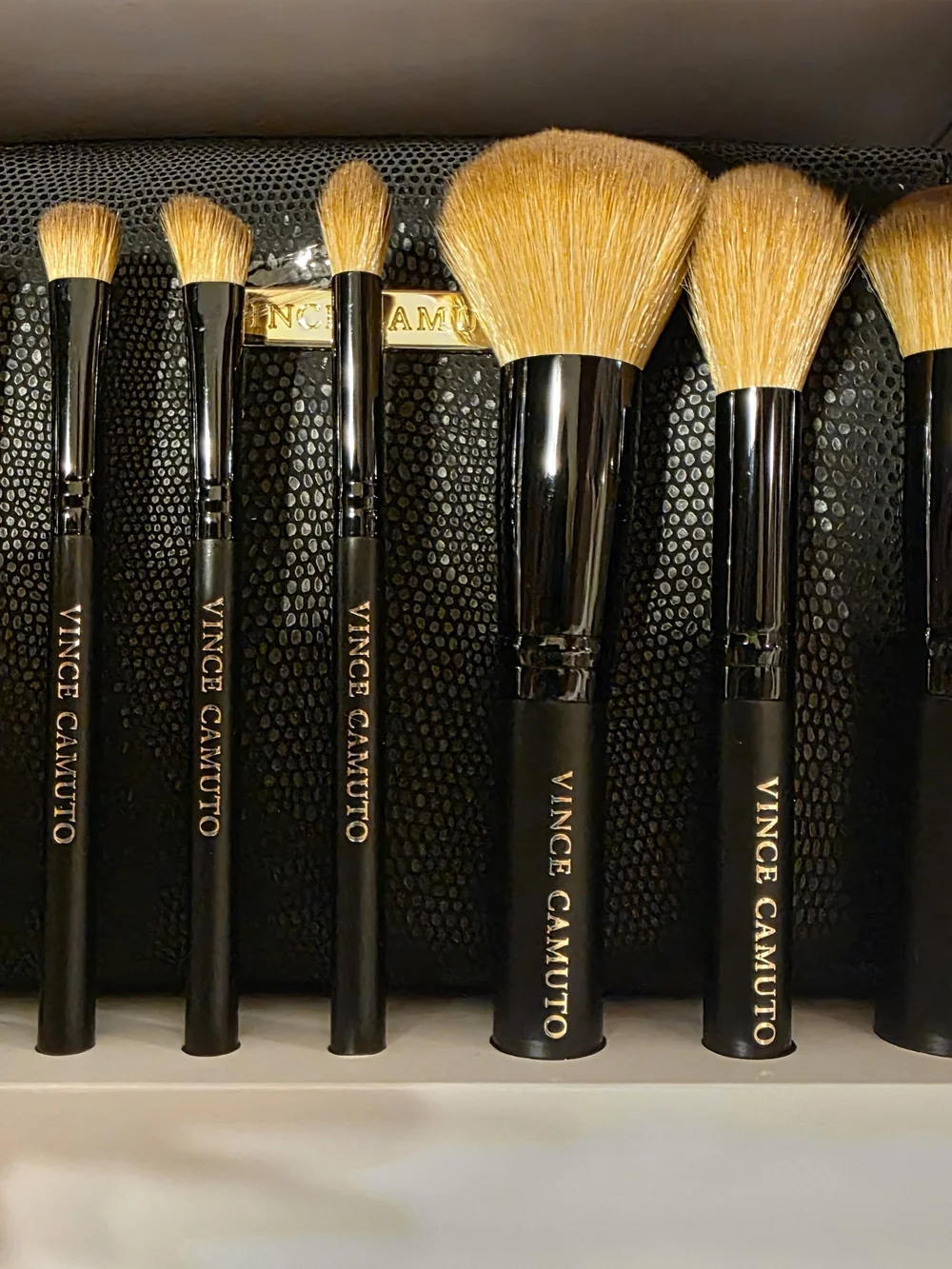 Vince Camuto NWT Luxury Beauty Cosmetic Bag 8 Piece Brush Set MSRP$65